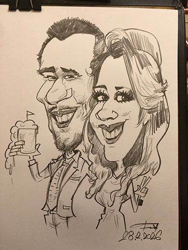 Vtipná karikatúra pána a paní A3 s nadsadenými črtami tváre a veselým výrazom od karikaturistu Janka.